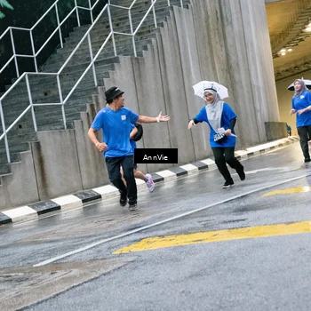 Runner Photo 8003371