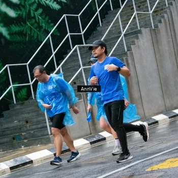 Runner Photo 8003391