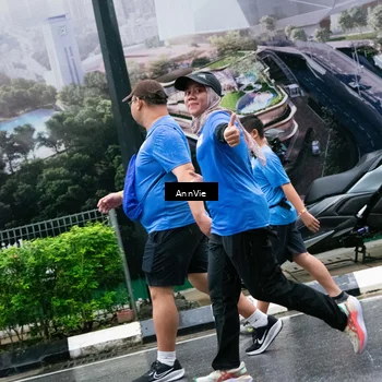 Runner Photo 8003401