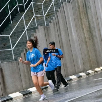 Runner Photo 8003408