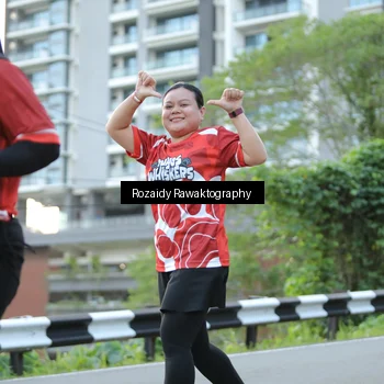 Runner Photo 8003541