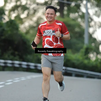 Runner Photo 8003544