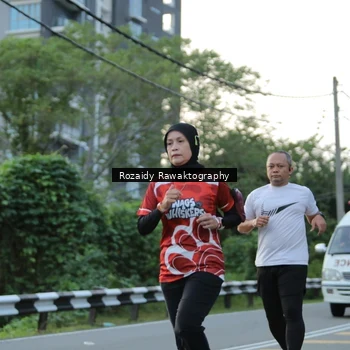 Runner Photo 8003551