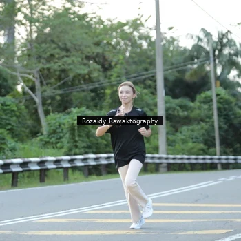 Runner Photo 8003555