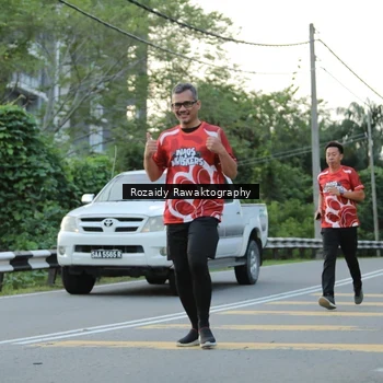 Runner Photo 8003573
