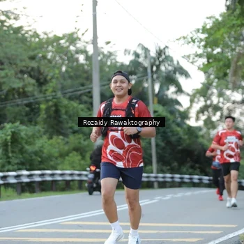 Runner Photo 8003580