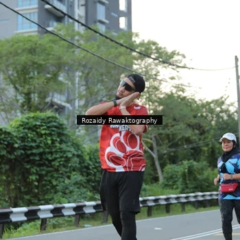Runner Photo 8003584