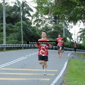 Runner Photo 8003585