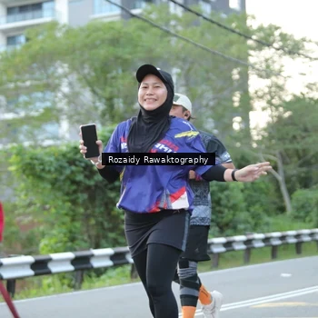 Runner Photo 8003594