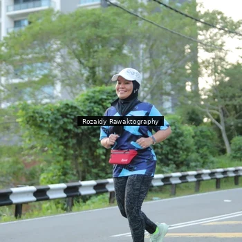 Runner Photo 8003604
