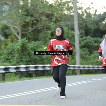Runner Photo 8003624