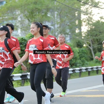 Runner Photo 8003635