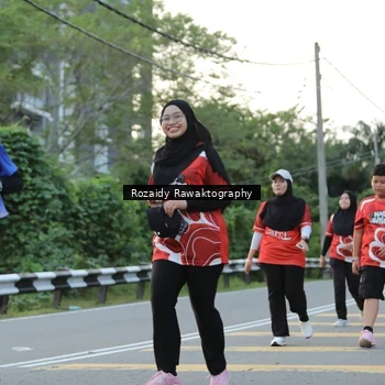 Runner Photo 8003639