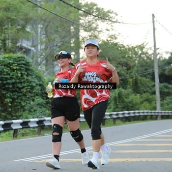 Runner Photo 8003640