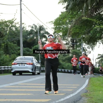 Runner Photo 8003645