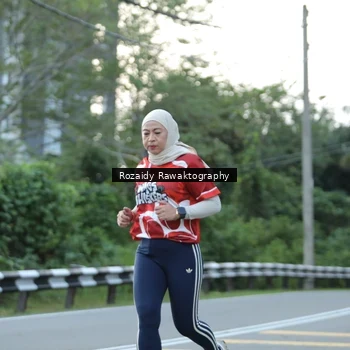 Runner Photo 8003674