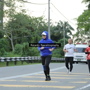 Runner Photo 8003694