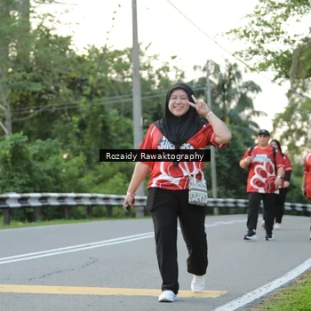 Runner Photo 8003696