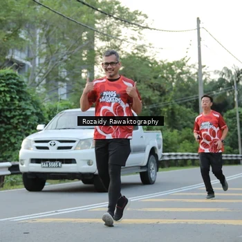 Runner Photo 8003713