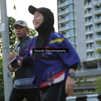 Runner Photo 8003739
