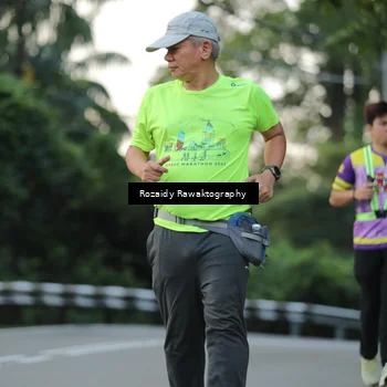 Runner Photo 8003742