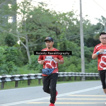 Runner Photo 8003743