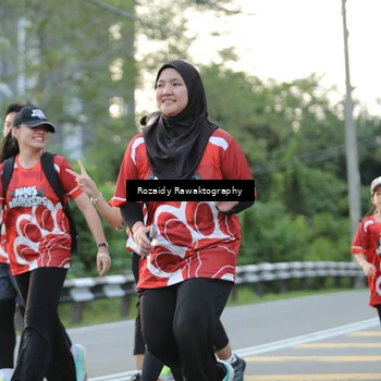 Runner Photo 8003751