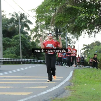 Runner Photo 8003767