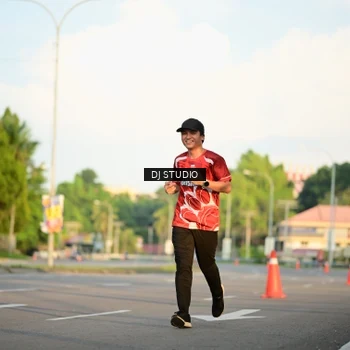 Runner Photo 8003798
