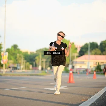 Runner Photo 8003815