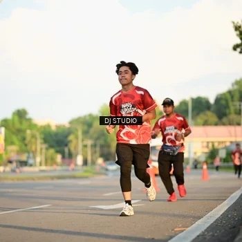 Runner Photo 8003820
