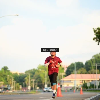 Runner Photo 8003823