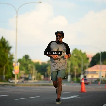 Runner Photo 8003829