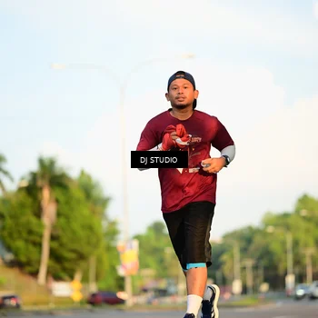 Runner Photo 8003832