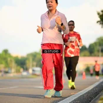 Runner Photo 8003845