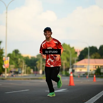 Runner Photo 8003859