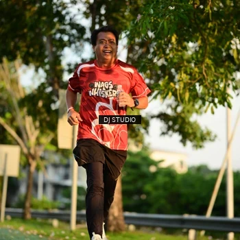 Runner Photo 8003860