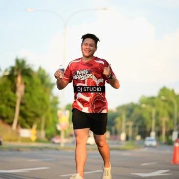 Runner Photo 8003869