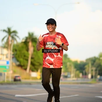 Runner Photo 8003870
