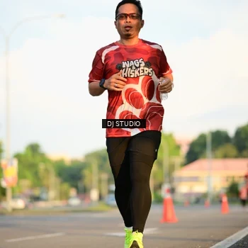 Runner Photo 8003875
