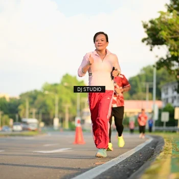Runner Photo 8003888