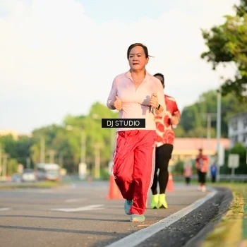 Runner Photo 8003905