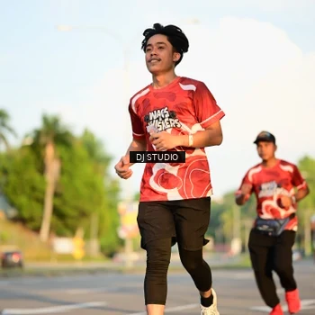 Runner Photo 8003914