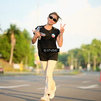 Runner Photo 8003920