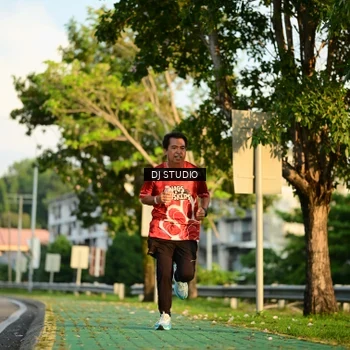 Runner Photo 8003931
