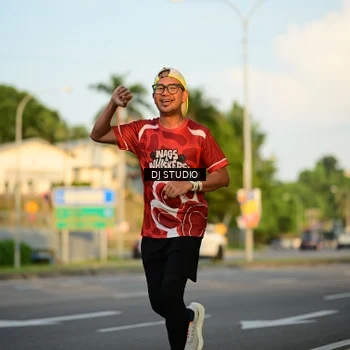 Runner Photo 8003939