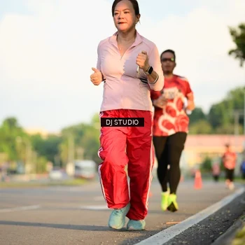 Runner Photo 8003946