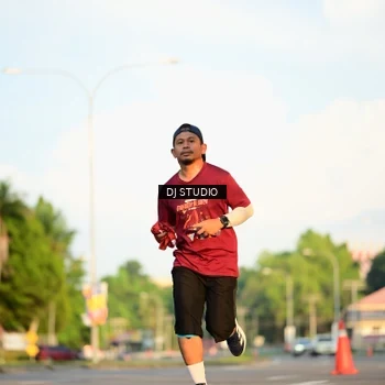 Runner Photo 8003947