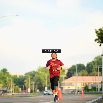 Runner Photo 8003949