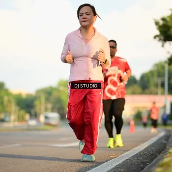 Runner Photo 8003950